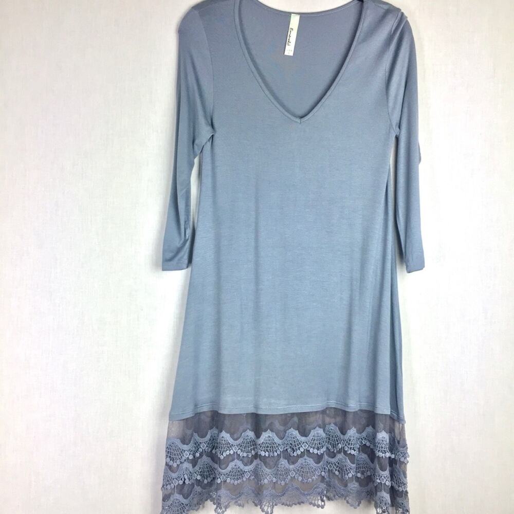 Emerald Lace Hem V-Neck T-Shirt Dress Size Small